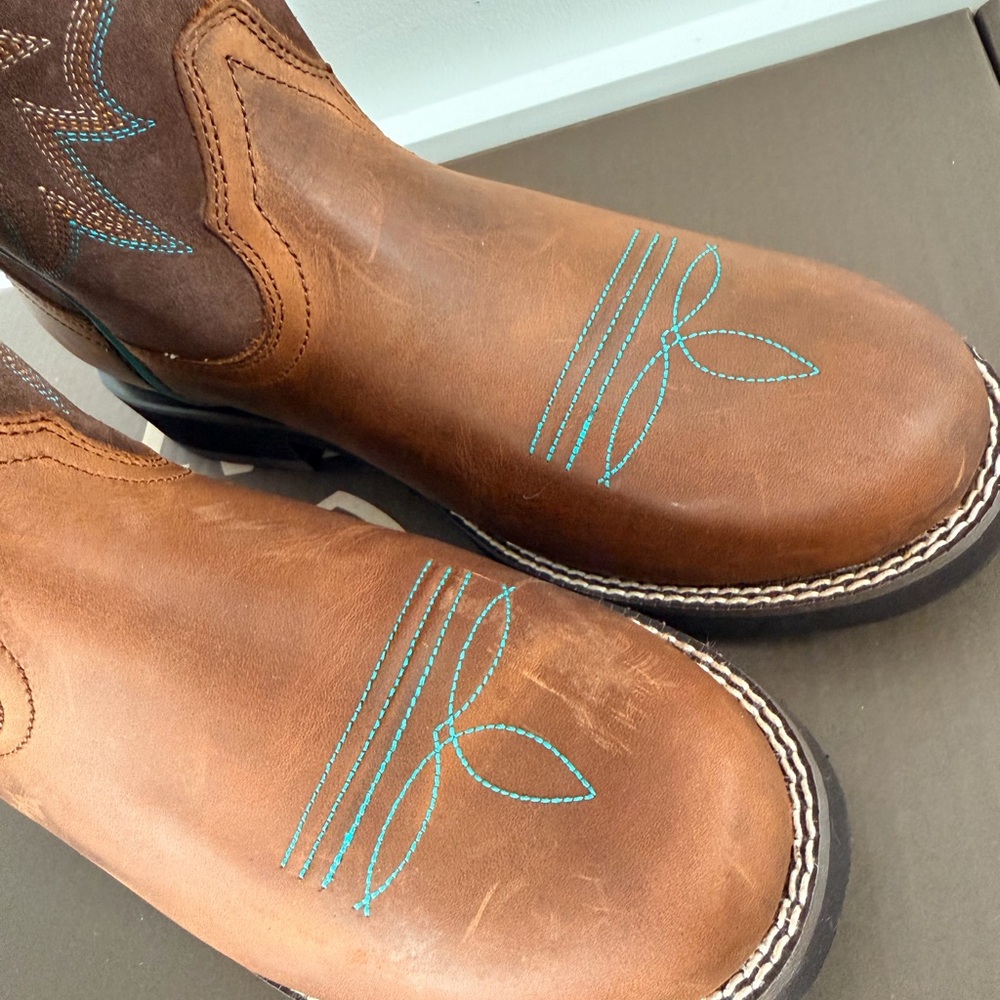 Ariat Women's Delilah Round Toe Work Boots - Picture 3 of 6